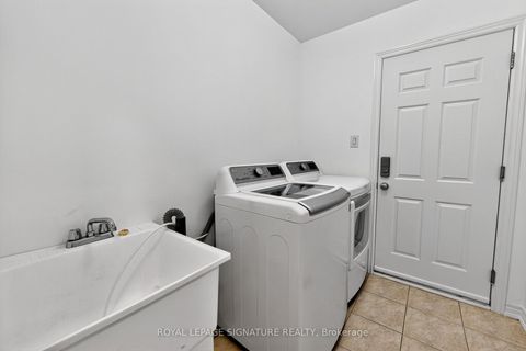 Photo 23 at 50 Steel Drive, Bayview Northeast, Aurora