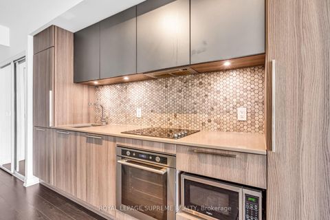 Photo 9 at 1711 - 85 Wood Street, Yonge Corridor, Toronto