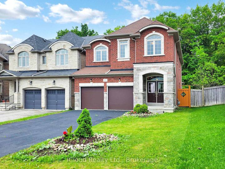 Photo 2 at 1292 Mccron Crescent E, Wyndham, Newmarket