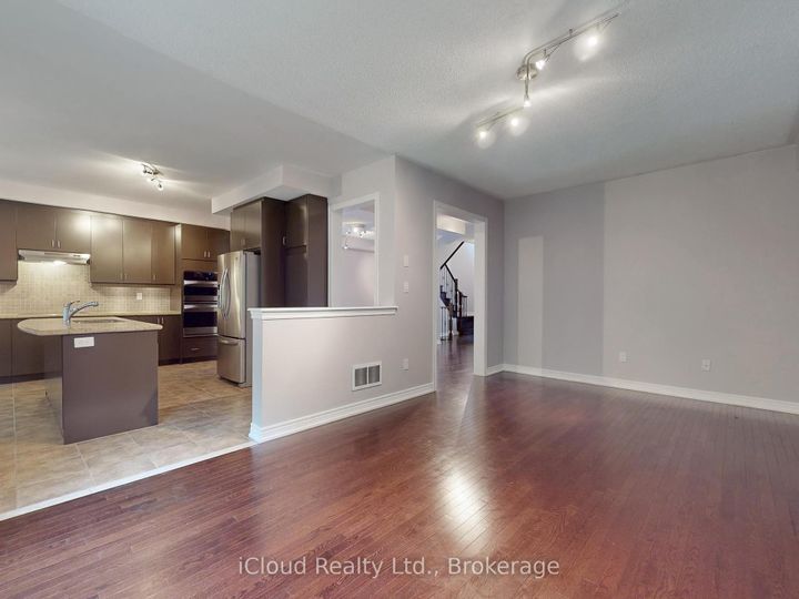 Photo 3 at 1292 Mccron Crescent E, Wyndham, Newmarket