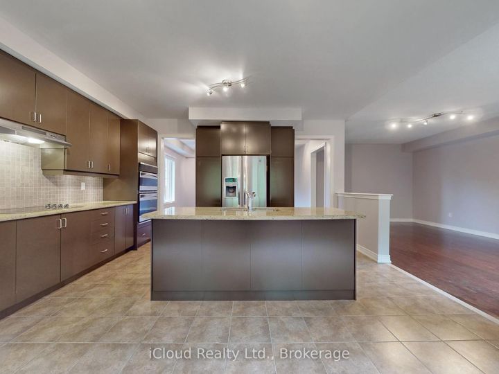 Photo 4 at 1292 Mccron Crescent E, Wyndham, Newmarket