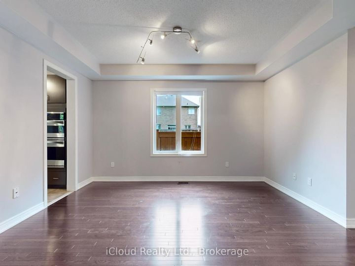Photo 13 at 1292 Mccron Crescent E, Wyndham, Newmarket