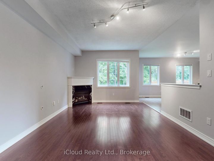 Photo 17 at 1292 Mccron Crescent E, Wyndham, Newmarket