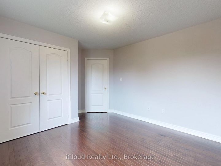 Photo 30 at 1292 Mccron Crescent E, Wyndham, Newmarket
