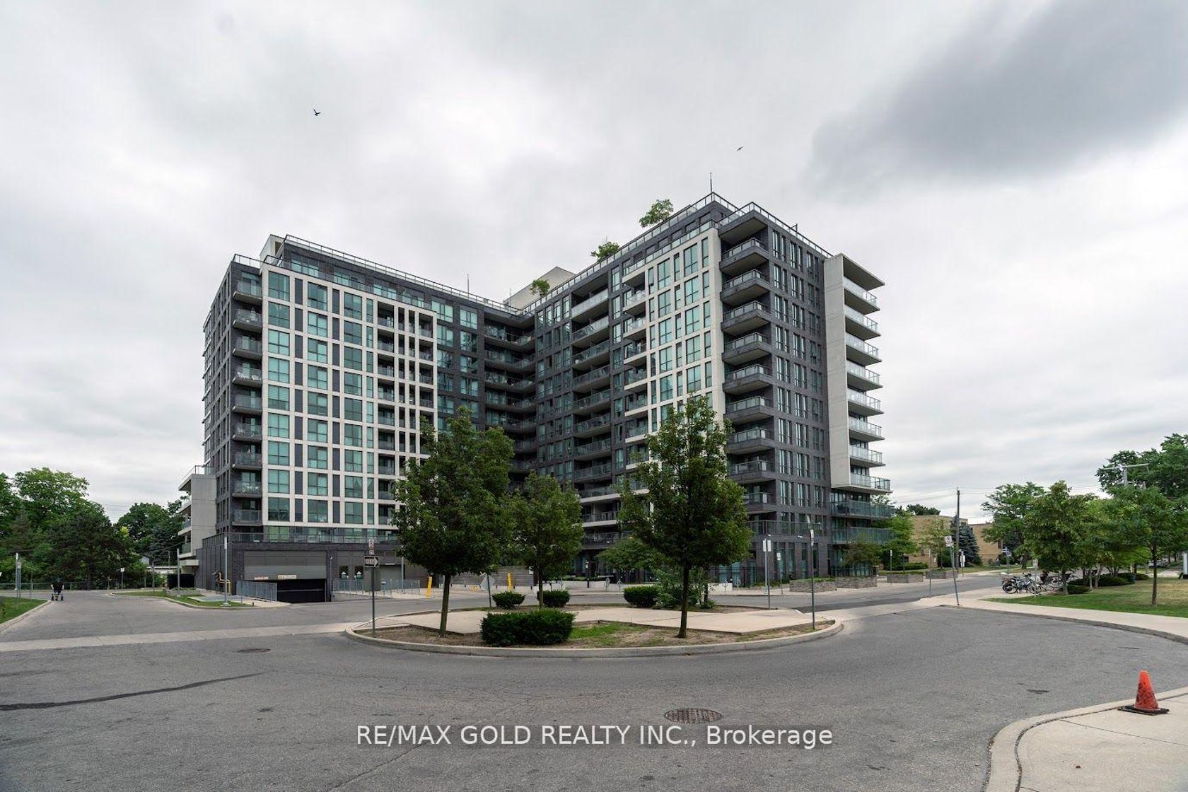 1105 - 80 Esther Lorrie Drive, Clairville, Toronto 