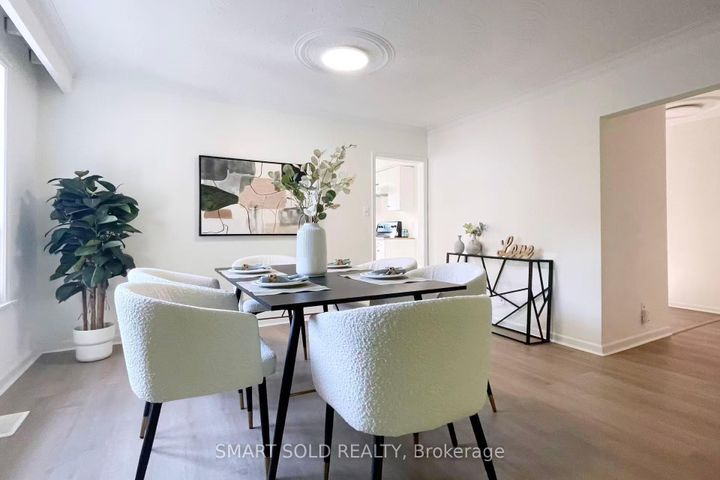 Photo 4 at 81 Maxome Avenue, Newtonbrook East, Toronto