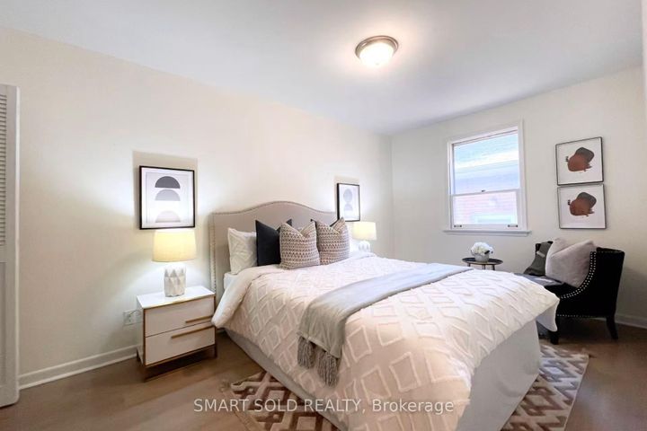 Photo 6 at 81 Maxome Avenue, Newtonbrook East, Toronto