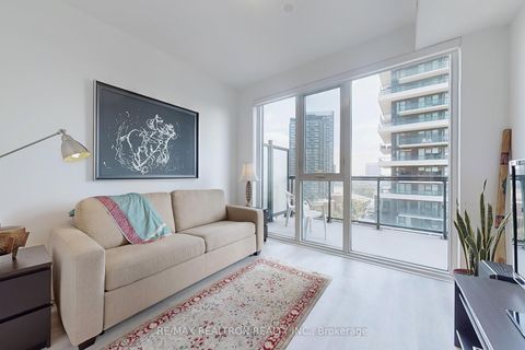 Photo 14 at 1432 - 20 Inn On The Park Drive, Don Mills, Toronto