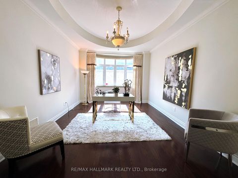 Photo 21 at 383 Paradelle Drive, Oak Ridges Lake Wilcox, Richmond Hill