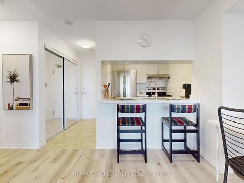 Photo 22 at 2302 - 8 Hillcrest Avenue, Willowdale East, Toronto