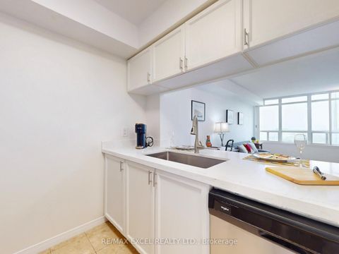 Photo 24 at 2302 - 8 Hillcrest Avenue, Willowdale East, Toronto