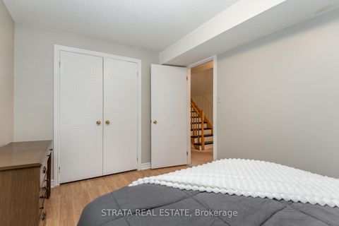 Photo 18 at 22 Mcveigh Drive, Northwest, Barrie