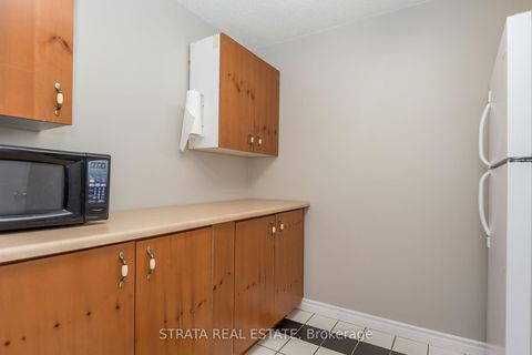 Photo 20 at 22 Mcveigh Drive, Northwest, Barrie