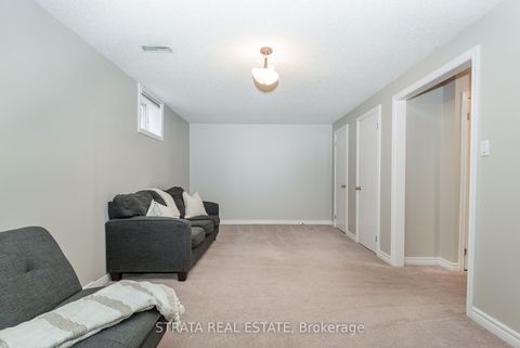 Photo 23 at 22 Mcveigh Drive, Northwest, Barrie