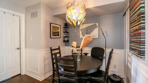 Photo 13 at 719 - 10 Laidlaw Street, South Parkdale, Toronto