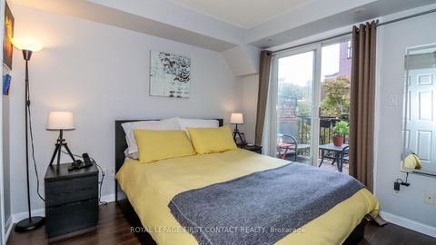 Photo 15 at 719 - 10 Laidlaw Street, South Parkdale, Toronto