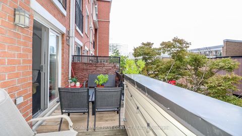 Photo 19 at 719 - 10 Laidlaw Street, South Parkdale, Toronto