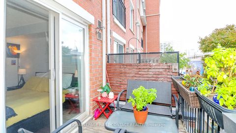 Photo 20 at 719 - 10 Laidlaw Street, South Parkdale, Toronto