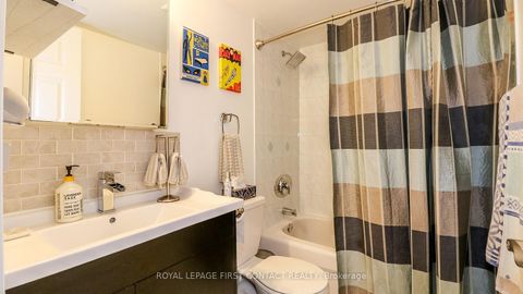 Photo 24 at 719 - 10 Laidlaw Street, South Parkdale, Toronto