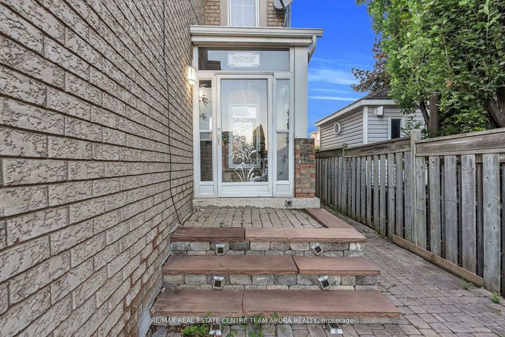Photo 2 at 5958 Mersey Street, East Credit, Mississauga