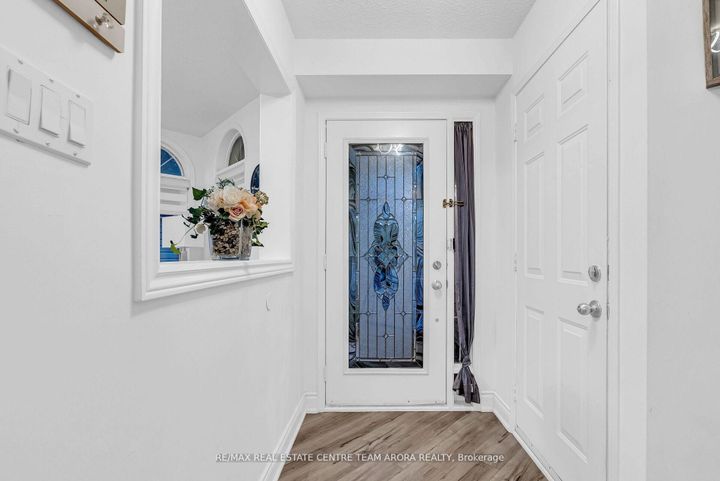 Photo 3 at 5958 Mersey Street, East Credit, Mississauga