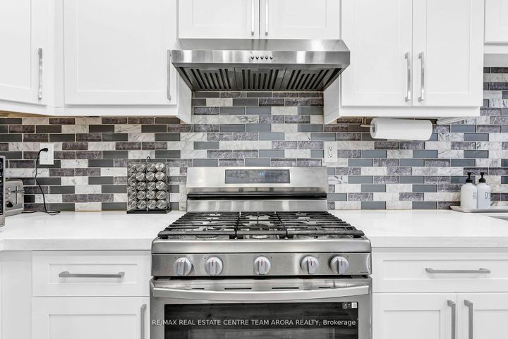 Photo 19 at 5958 Mersey Street, East Credit, Mississauga