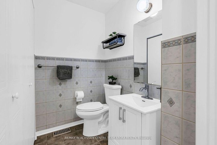Photo 20 at 5958 Mersey Street, East Credit, Mississauga