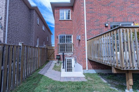 Photo 15 at 4 Old Orchard Crescent, Rouge Woods, Richmond Hill