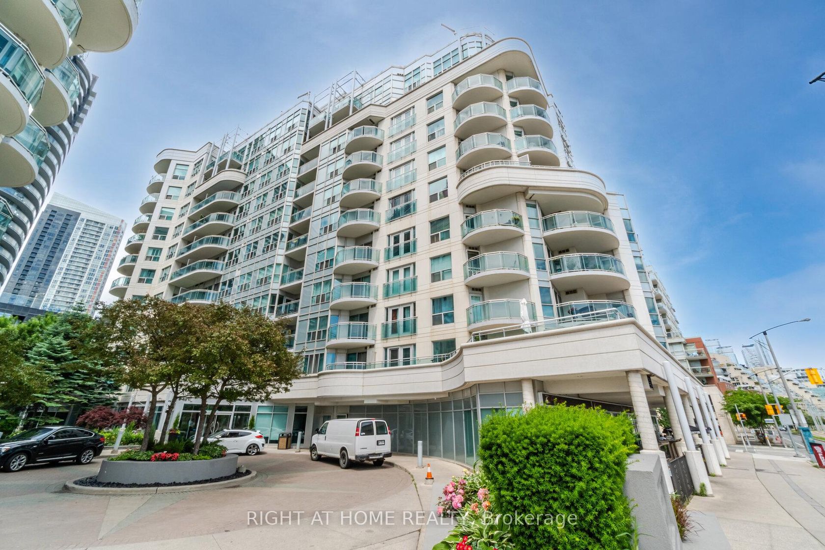 219 - 600 Queens Quay, Waterfront Communities C1, Toronto 
