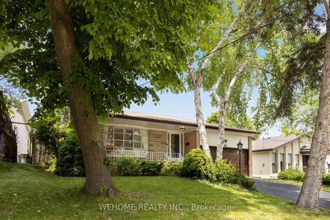 Photo 3 at 44 Colonnade Road, Steeles, Toronto