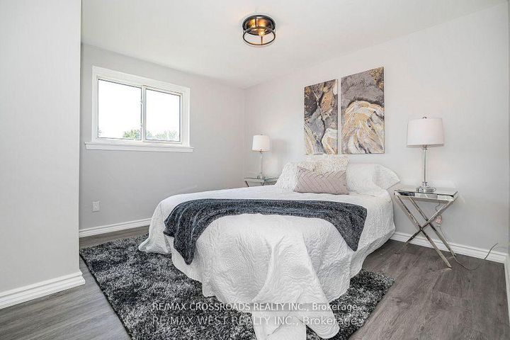 Photo 15 at 128 Avondale Boulevard, Avondale, Brampton