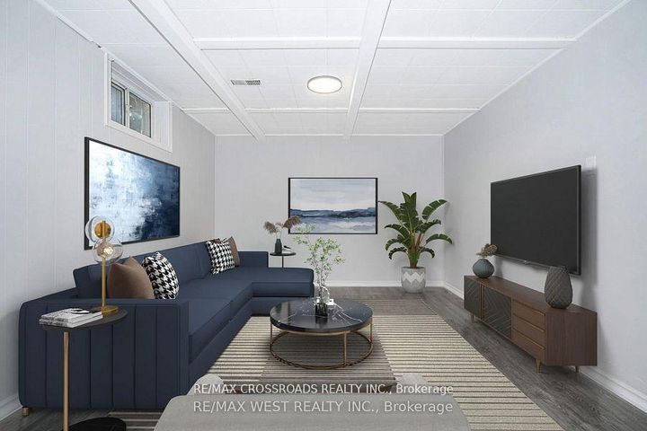 Photo 18 at 128 Avondale Boulevard, Avondale, Brampton