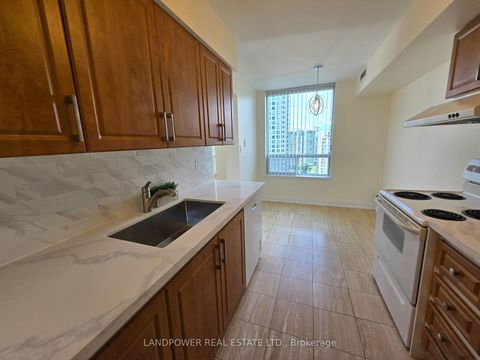 Photo 11 at 2110 - 18 Hillcrest Avenue, Willowdale East, Toronto