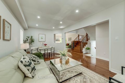 Photo 4 at 2070 Deer Park Road, WT West Oak Trails, Oakville