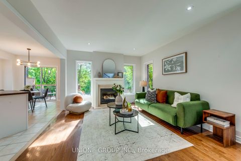 Photo 7 at 2070 Deer Park Road, WT West Oak Trails, Oakville