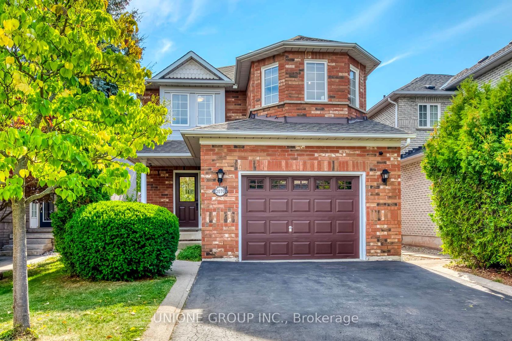 2070 Deer Park Road, WT West Oak Trails, Oakville 