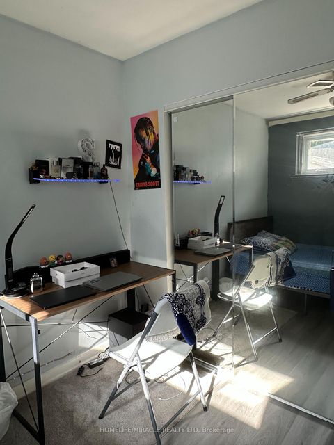 Photo 11 at 140 Porchester Drive, Woburn, Toronto
