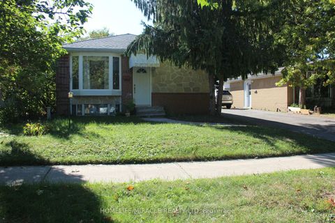 Photo 27 at 140 Porchester Drive, Woburn, Toronto