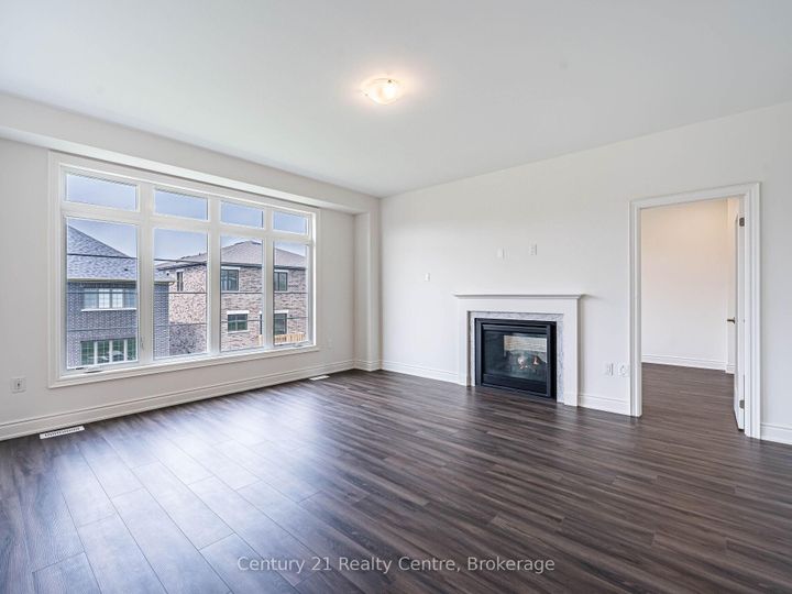 Photo 11 at 26 Hearn Street, Bond Head, Bradford West Gwillimbury