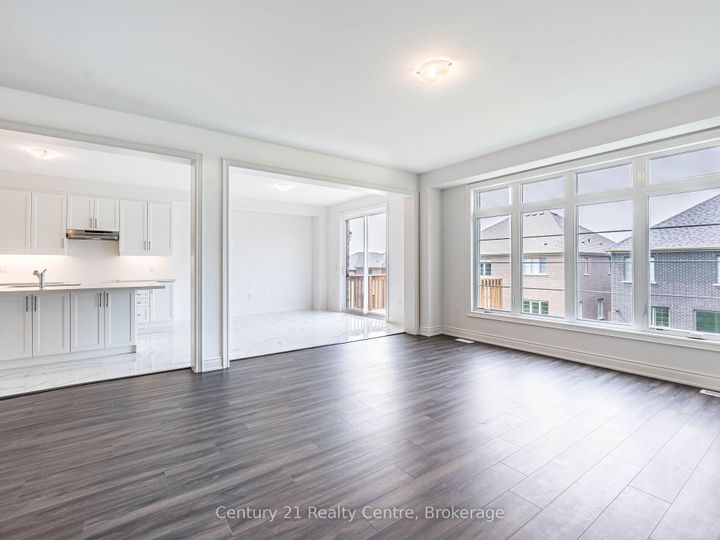 Photo 12 at 26 Hearn Street, Bond Head, Bradford West Gwillimbury