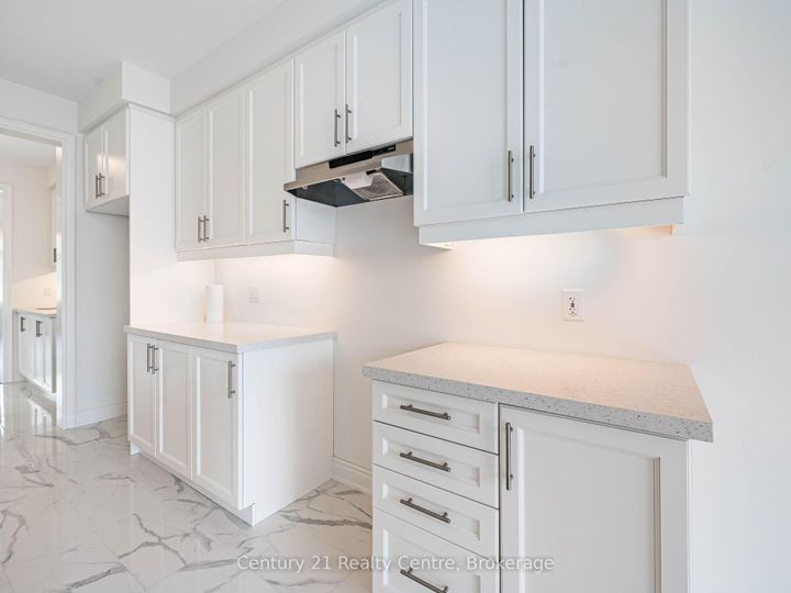 Photo 17 at 26 Hearn Street, Bond Head, Bradford West Gwillimbury