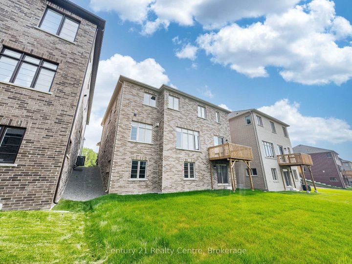 Photo 41 at 26 Hearn Street, Bond Head, Bradford West Gwillimbury
