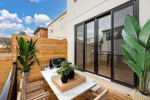 Photo 25 at 48 Lanark Avenue, Cedarvale, Toronto