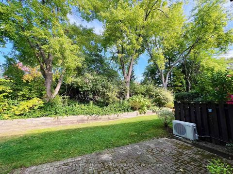 Photo 8 at 135 Scenic Mill Way, Windfields, Toronto
