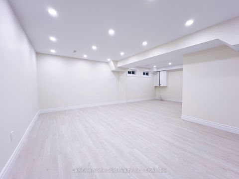 Photo 21 at 135 Scenic Mill Way, Windfields, Toronto