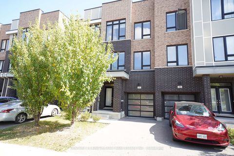 Photo 1 at 42 Fancamp Drive, Maple, Vaughan