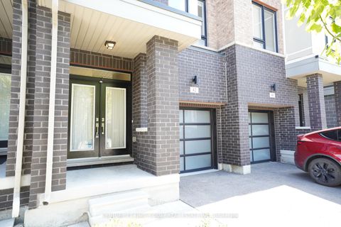Photo 2 at 42 Fancamp Drive, Maple, Vaughan