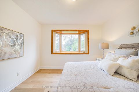 Photo 25 at 30 Deerfield Road, Bendale, Toronto