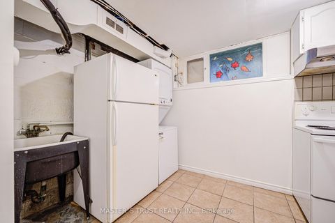 Photo 34 at 30 Deerfield Road, Bendale, Toronto