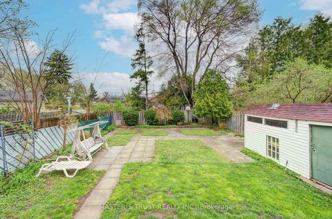 Photo 39 at 30 Deerfield Road, Bendale, Toronto